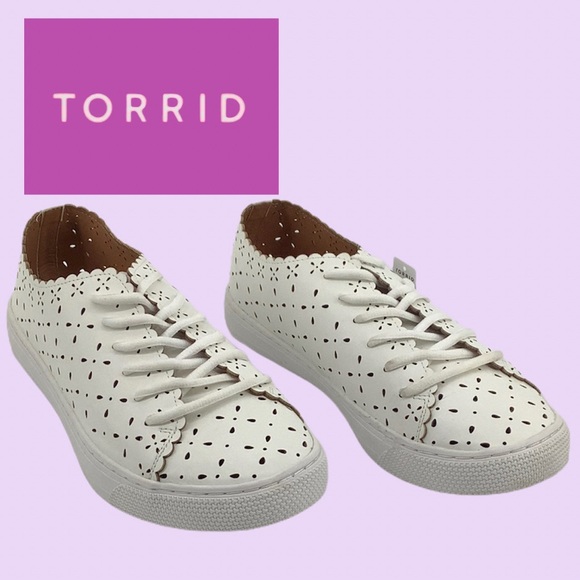 torrid Shoes - NEW TORRID LASER CUT SNEAKERS SIZE 10 WIDE